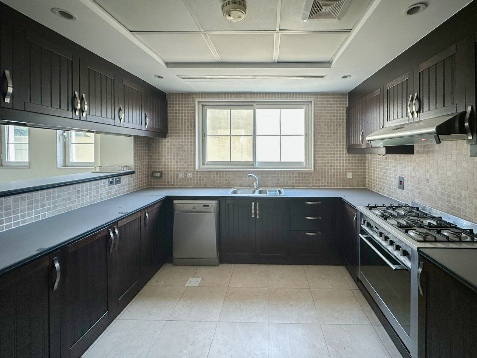 715a1cd8-f497-4b6d-af4b-75e802a748c9-picture-029