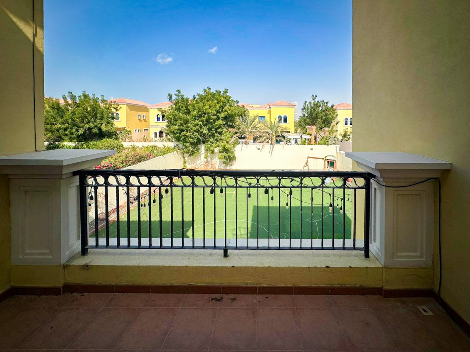 798496ec-13a2-4cdd-a1e8-0e227ef9bb66-picture-003