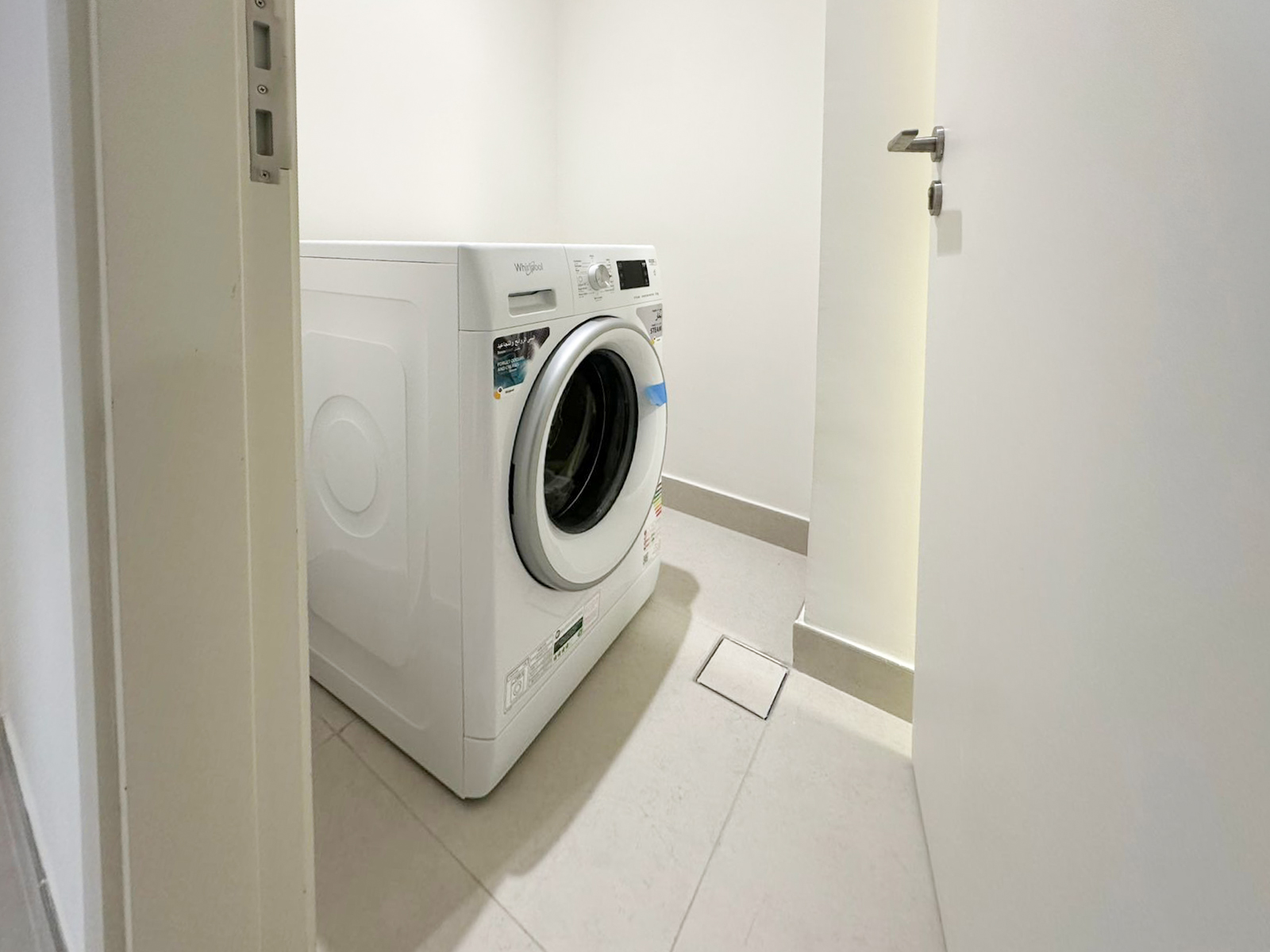 821f0b35-0c79-4ec4-a914-2d2434d77ce1-WhatsApp-Image-2025-10-09-at-12.56.57-PM