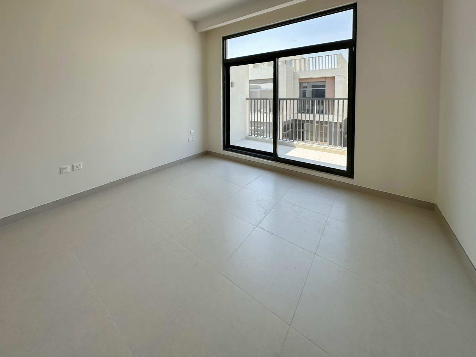 dc7c7d66-4efd-4d17-a635-7104673594e7-WhatsApp-Image-2025-10-09-at-12.56.46-PM-1