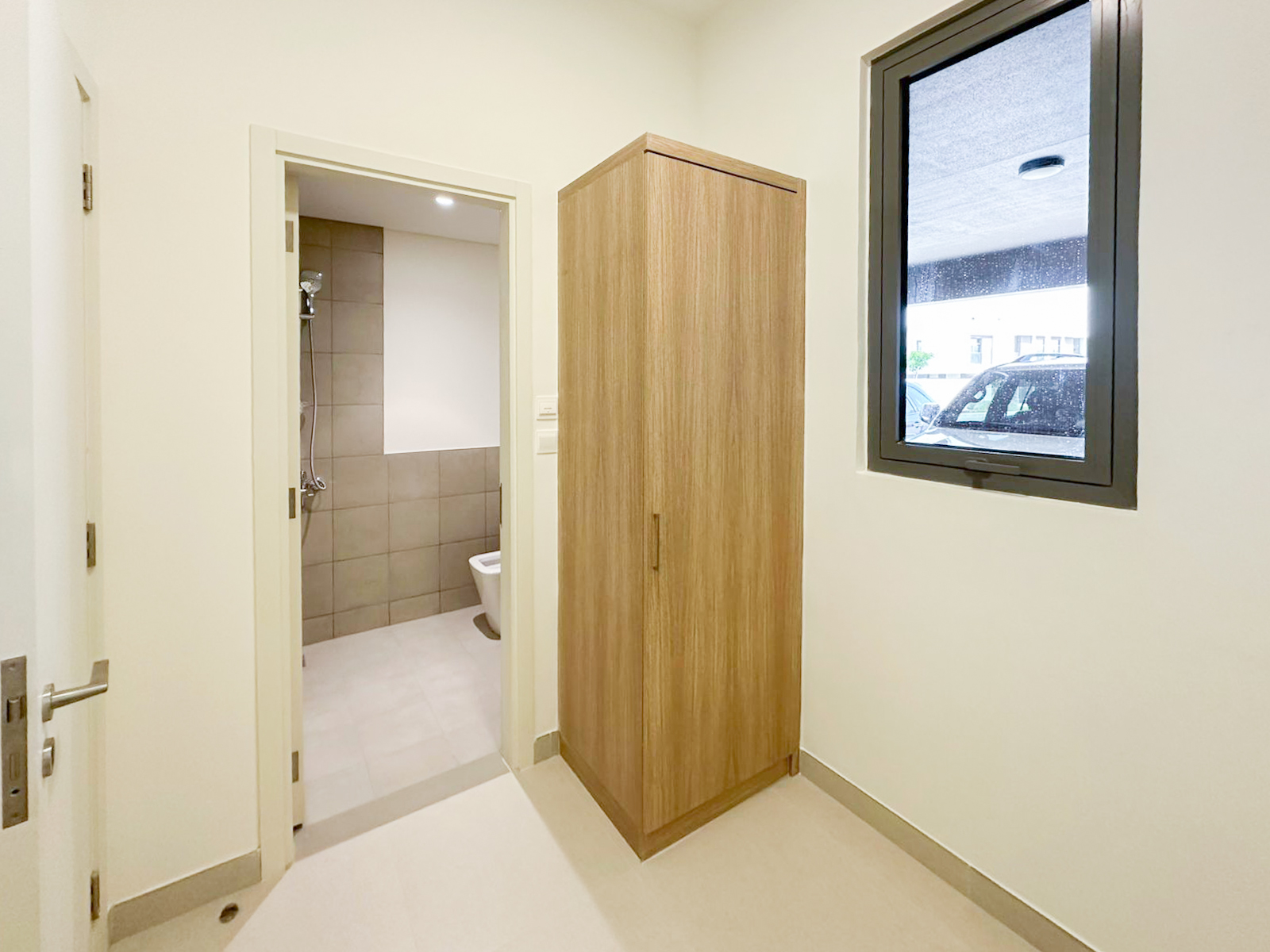 f4ebaab4-fe14-4a2c-a0af-5d23ed4f888a-WhatsApp-Image-2025-10-09-at-12.56.53-PM-1