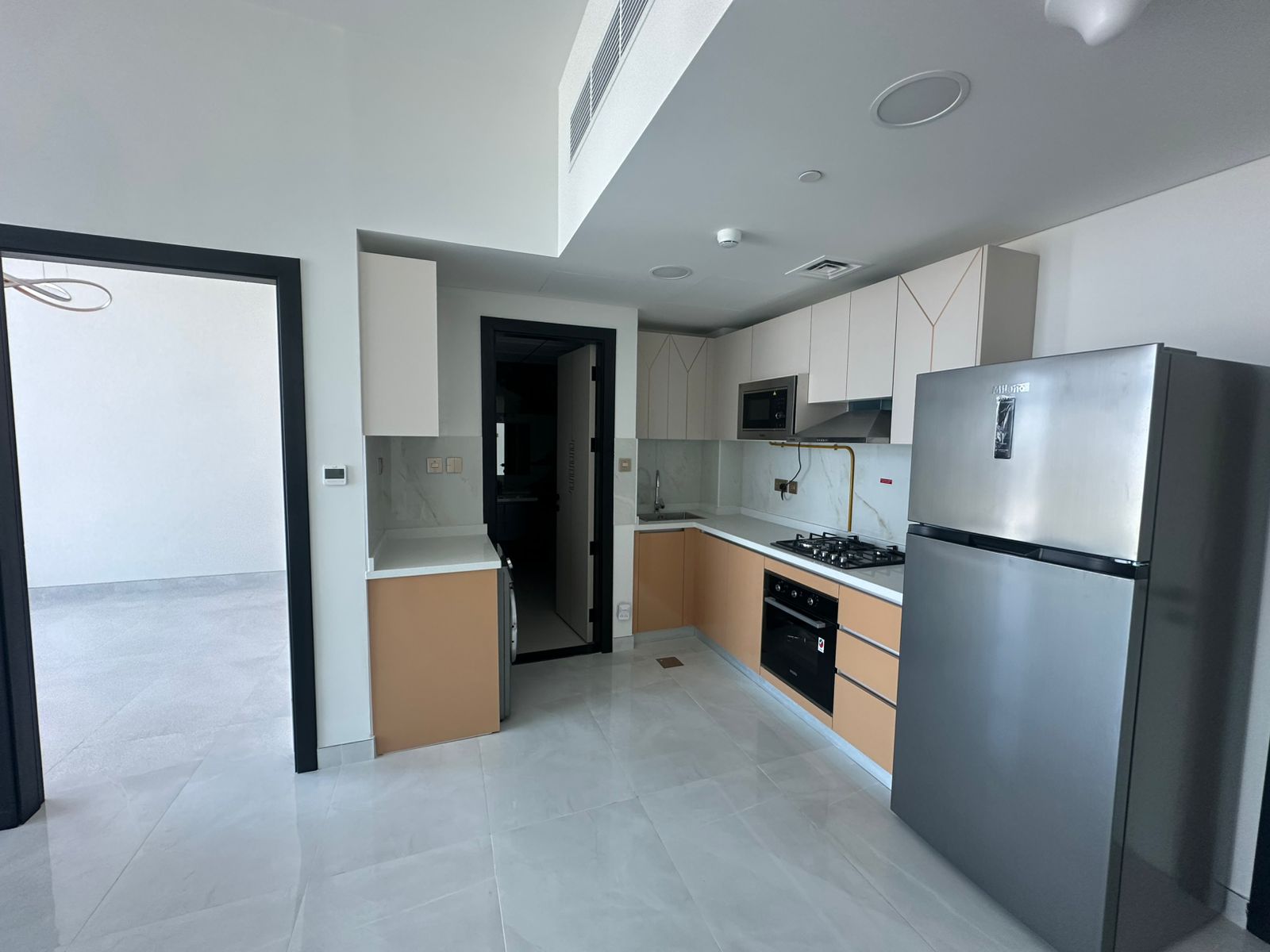 0f397042-aa96-4e44-bab9-5ee7a410953c-WhatsApp-Image-2025-12-15-at-11.39.29-AM