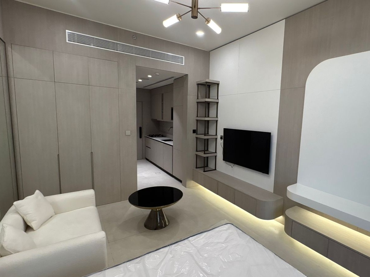 22d0b6db-f2f1-4b1b-b77c-d2b7c2c36f27-002