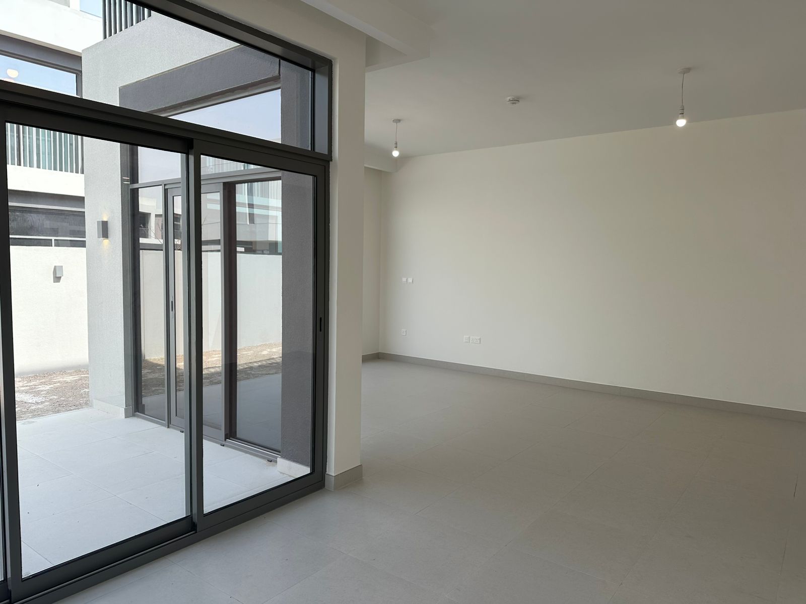 23aba7e0-b478-416d-b7c6-6ee4c521fa62-WhatsApp-Image-2025-09-23-at-12.05.55-PM-1