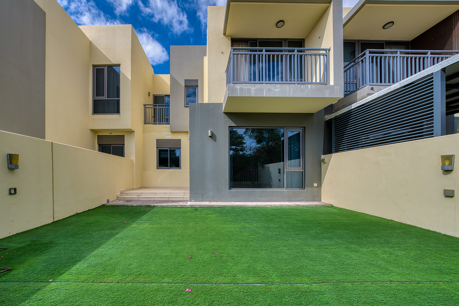 5ece7926-9b36-4b47-858c-f72a4e2c43d7-MAPLE-I-012