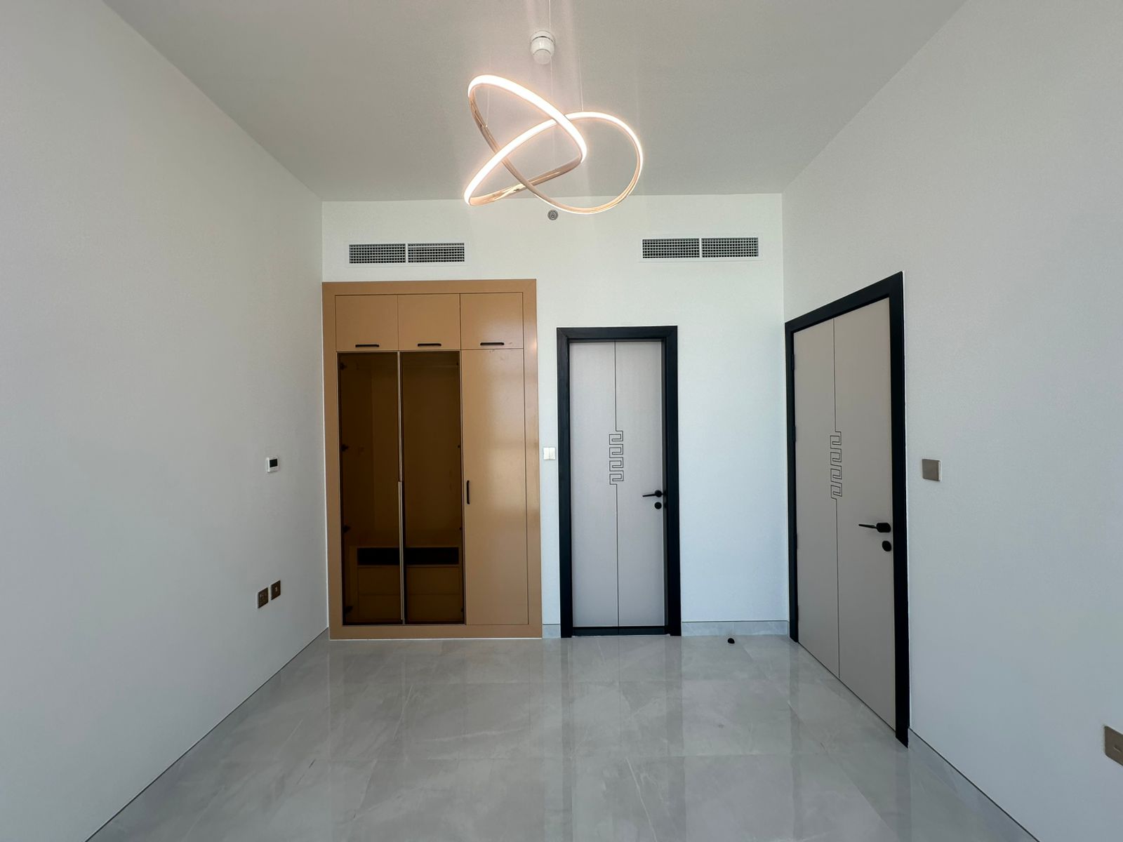 73dd5b36-609b-43fd-8902-f72aa458e1df-WhatsApp-Image-2025-12-15-at-11.39.27-AM-2