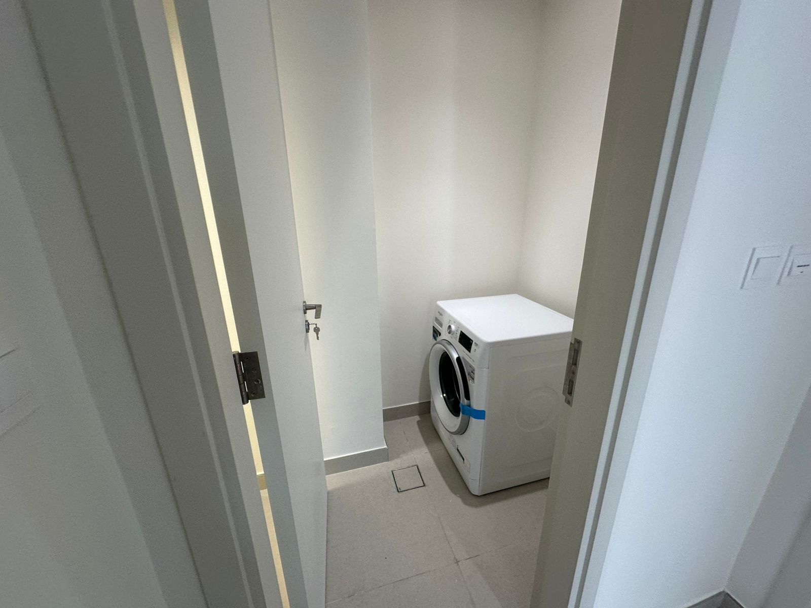 e895fb6d-76be-4947-84eb-39566205c8c0-WhatsApp-Image-2025-09-23-at-12.05.55-PM