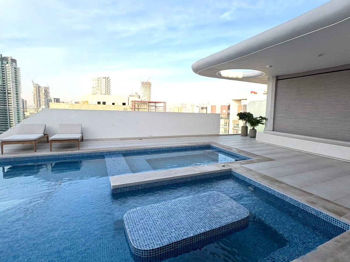 ed0aaa8f-95ad-4d2c-ad44-3554f2ae4c51-003