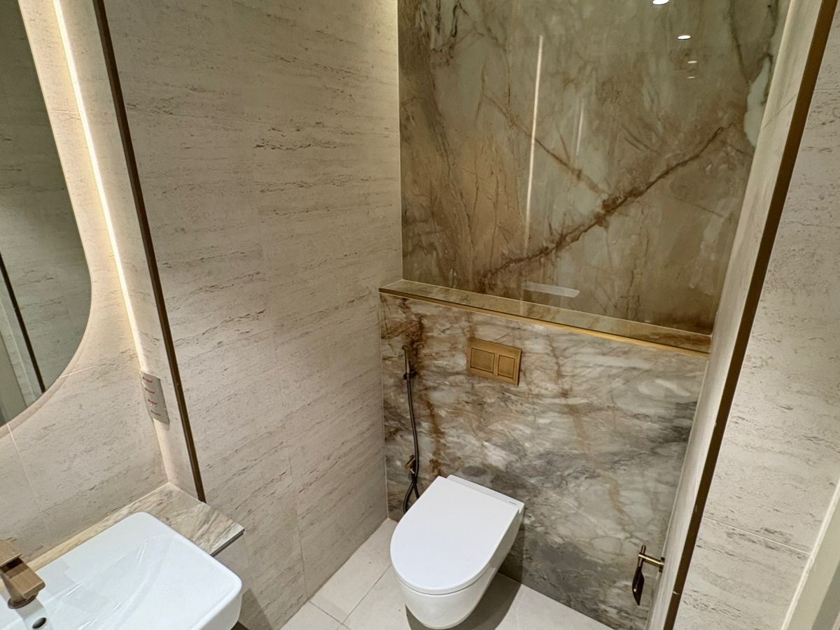 fdf19ad8-a2b1-4a39-bd45-0881c73c173a-009