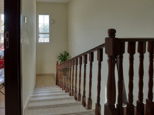 Spacious 3BR Villa | Private Garden | Vacant