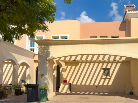 Spacious 3BR Villa | Private Garden | Vacant
