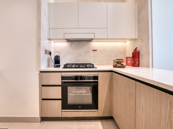 Brand New | Low Floor | Close to Amenities