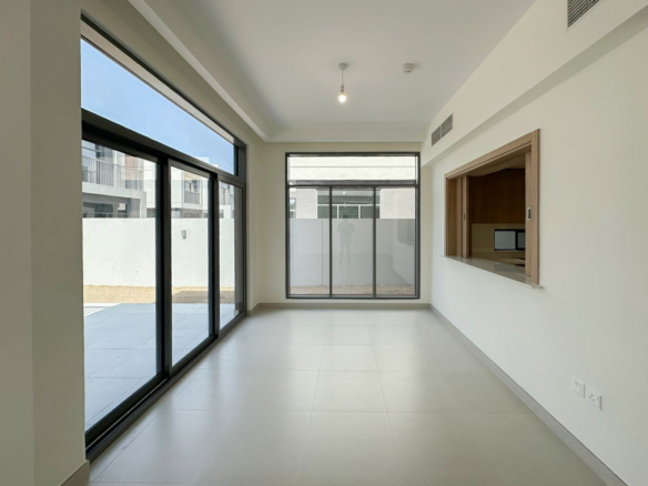 Brand New | Beachfront Living | 4Bed+Maid+Study